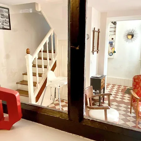 別荘 Maison Confortable A Proche De La